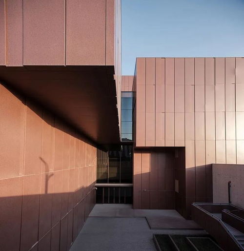 程泰寧與西交大創(chuàng)新港之眼 全國優(yōu)秀工程勘察設(shè)計(jì)行業(yè)獎(jiǎng)的典范之作